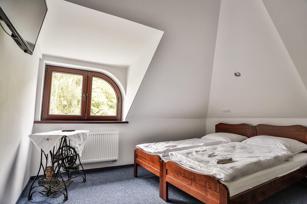 W Starym Mlynie Bed & Breakfast Milicz Room photo
